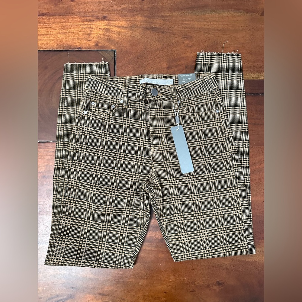 NWT Nordstrom brand Plaid Cropped high waisted pants